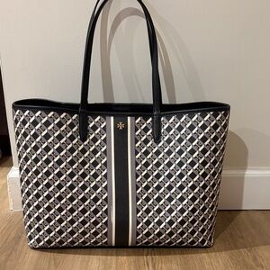 Tory Burch Black and Cream Checkered Tote